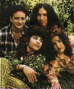 4_NON_BLONDES